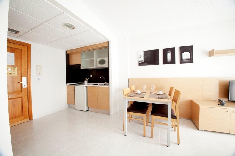 Aparthotel & Spa Acuazul