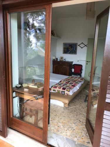 Hilltop Villa Garden With Jacuzzi Great Views