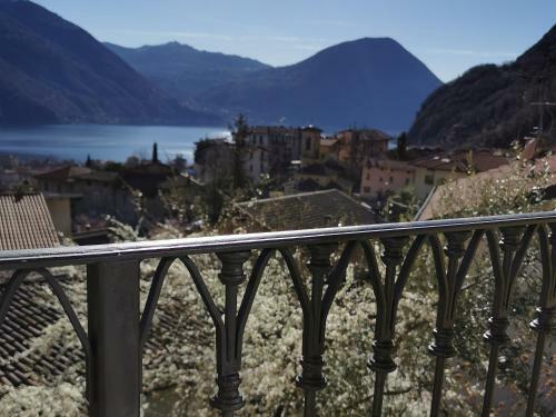 Casa Vista Lago E Giardino