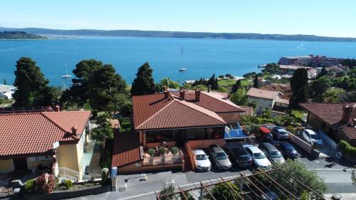 Bed & Breakfast Pension Silvia