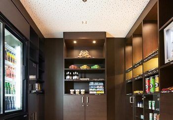 Hotel Courtyard Wiesbaden-nordenstadt