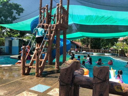 Seasun Beach Resort & Hotel