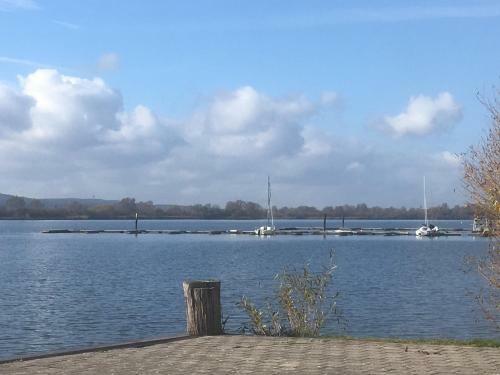 Apartamento Ferienwohnung Fr�nkisches Seenland - Fewo Antje