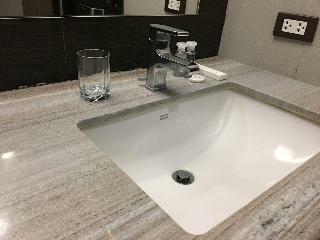 Boulevard Mansion Hotel And Residential Suites