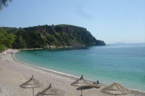 Hostal Magic Ionian Apartments & Rooms