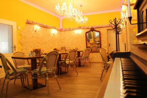 Hostal Heinrich's Pension & Cafe-wirtschaft