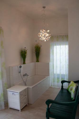 Apartamento Penthouse W�schenbeuren