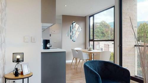 Apartamento Apto de Dos Habitaciones Con Balc�n