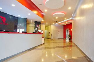 Tune Hotel Aseana City