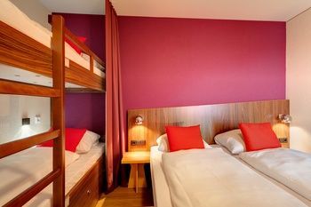 Meininger Hotel Frankfurt Main / Airport