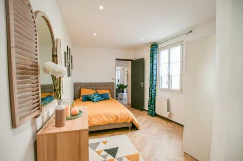 Instant Fleury: Maison de Caract�re, Jardin Secret