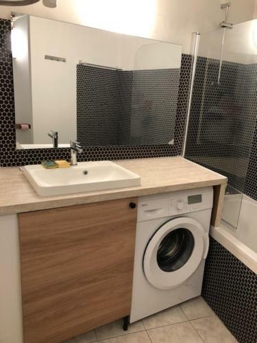 Apartamentos Hameau de Ren�cros
