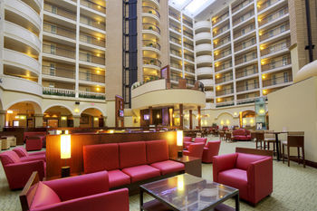Hotel Embassy Suites Dallas - Park Central Area