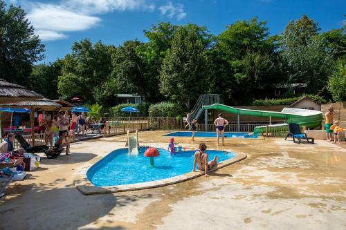 Camping Brin D'amour *** - Maeva