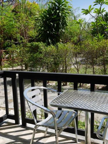 Hotel Phiphi Andaman Resort - Sha Extra Plus