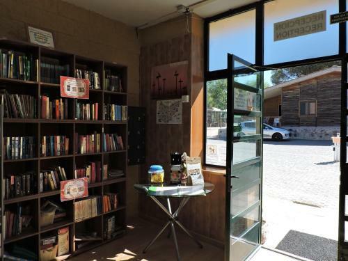 Hostal - Bungalows Camping C�ceres