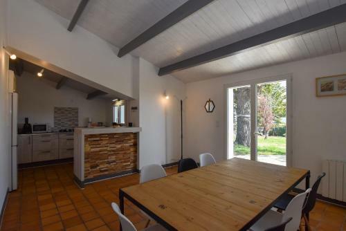 Les Deux Pins