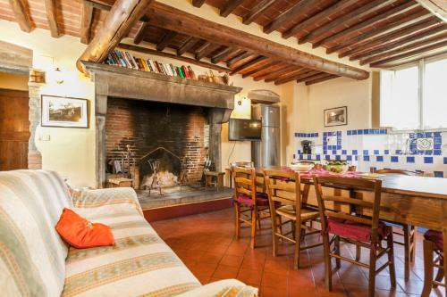 Villa Il Giuggiolo Villa In Tuscany