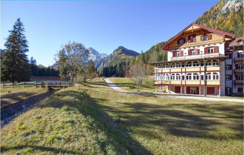 Awesome Apartment In Dobbiaco With Sauna