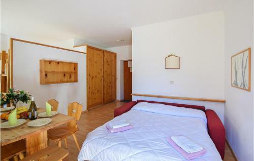 Awesome Apartment In Dobbiaco With Sauna