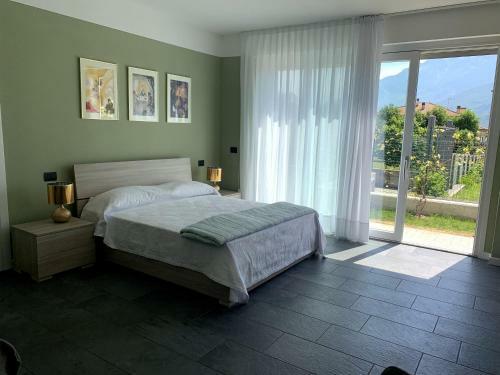 Casa Verde, Dongo, Lago Di Como