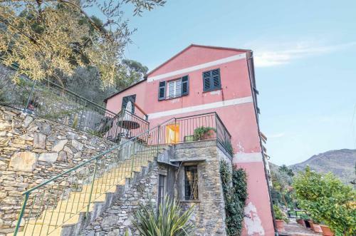 Recco Apartment With View And Pool