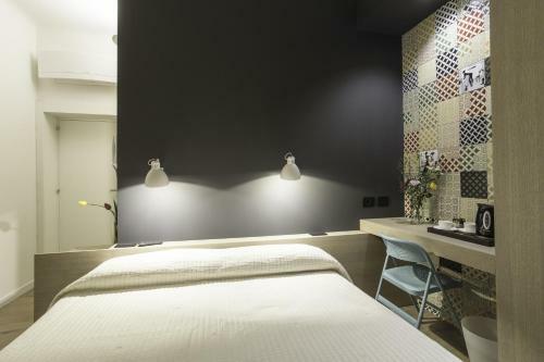 Hostal Acquapazza Restaurant & Room