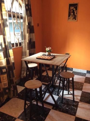 Hostal East Airport Suite 2