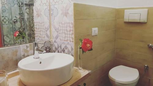 Hostal Perla Del Borgo Bed And Breakfast