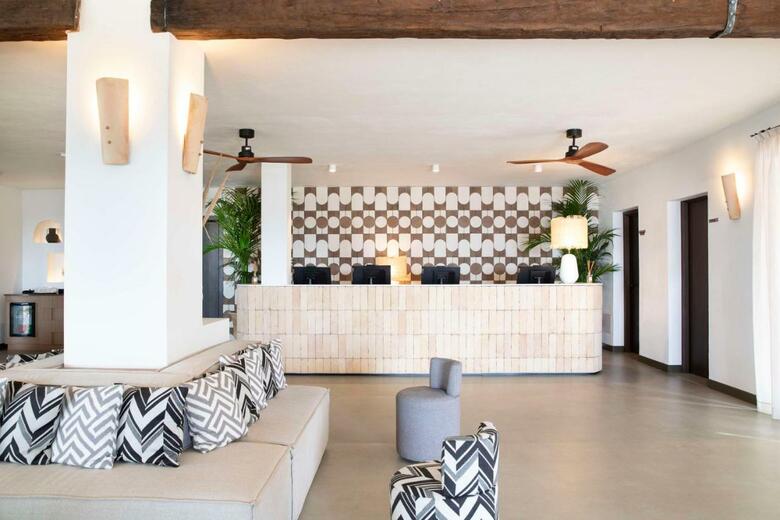 Hotel Mangia�s Santa Teresa Sardinia, Curio Collection By Hilton