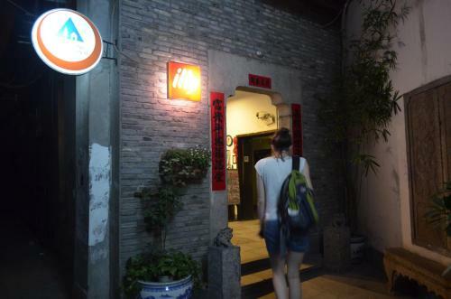 Mingtown Etour Youth Hostel
