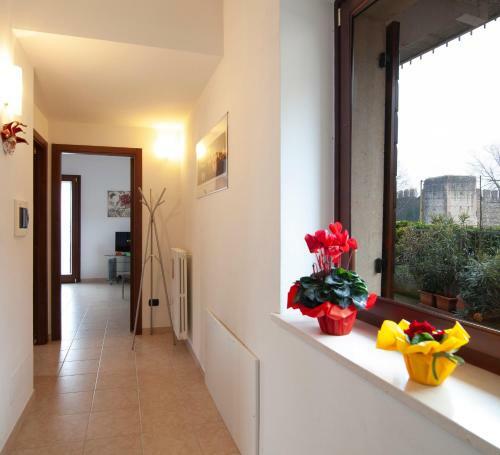 Hostal La Finestra Sul Castello