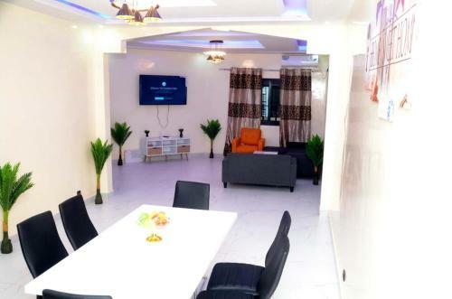 Apartamento Spacious Flat With 3 Queen Beds Near Dakar Center