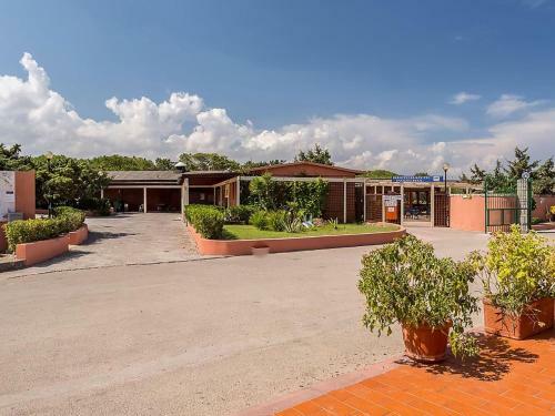 Fine Mobile Home In Sorso Close To The Beach