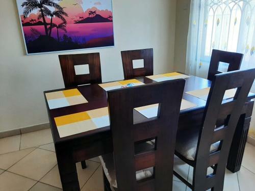 Apartamento Cozy Three Bedroom In Nyali