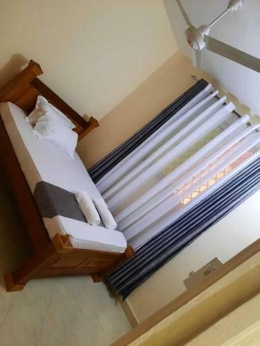 Elegant 3-bedroom Serviced Apartment With Pool