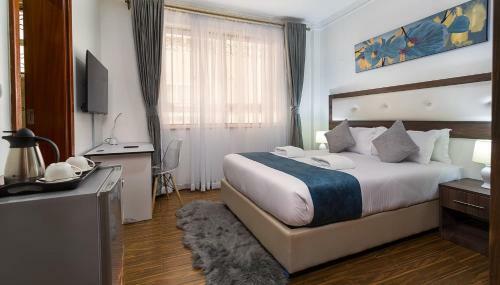 Urban Brooks Luxury Apartment By Edmor Suites