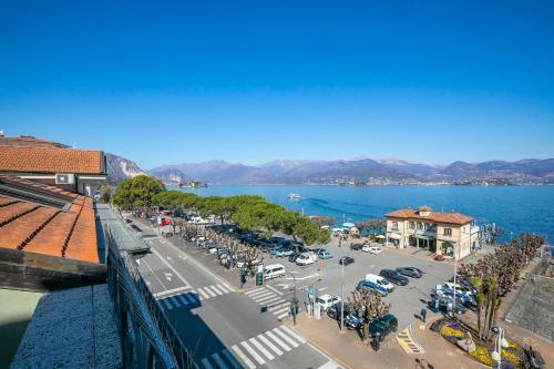 Apartamento Rooftop On Stresa Lake View