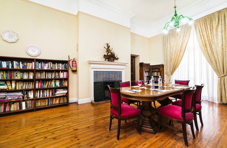 Hotel Reina Cristina