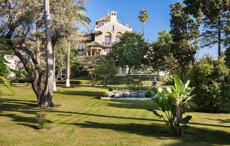 Hotel Reina Cristina