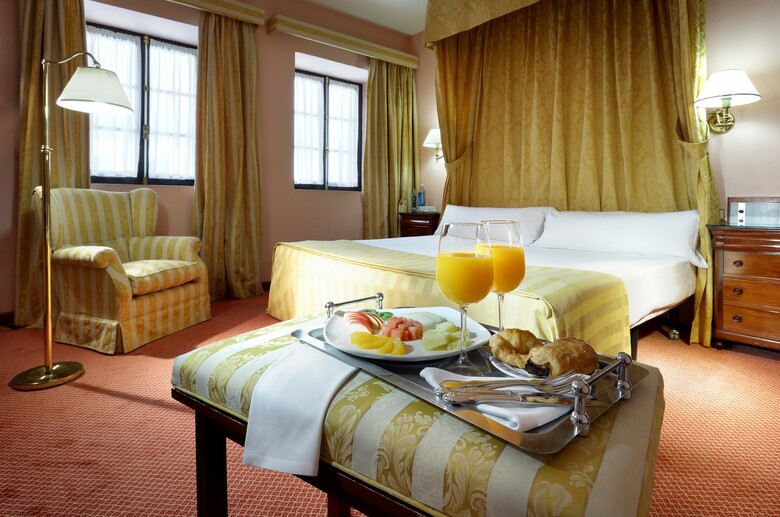 Hotel Crisol Monasterio De San Miguel