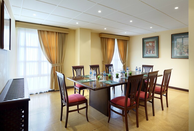 Hotel Crisol Monasterio De San Miguel