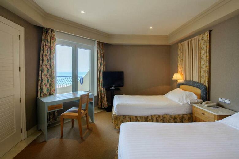 Hotel Playa Victoria