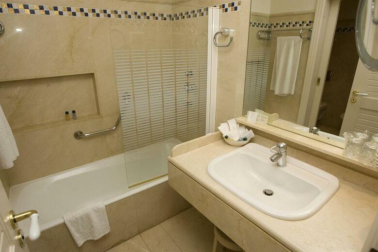 Hotel Playa Victoria