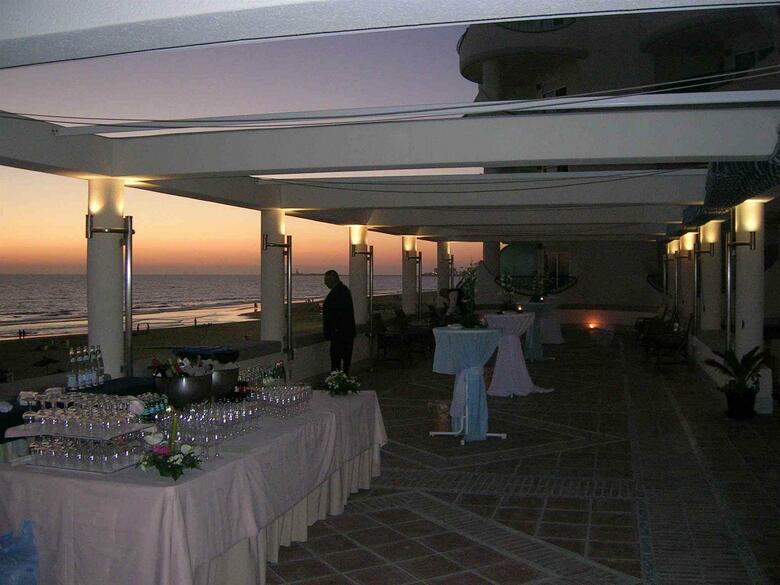 Hotel Playa Victoria