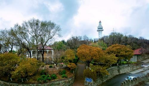 Yantai Golden Gulf Hotel