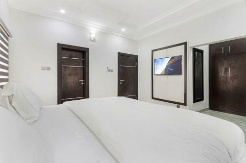 Dickson's Apartment