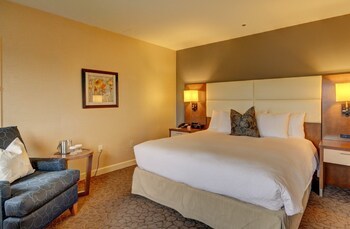 Doubletree By Hilton Hotel Williamsburg