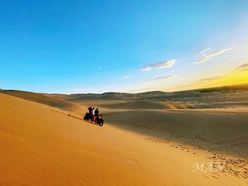 Dunhuang Manman International Desert Outdoor Campground