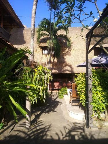 Jimbaran Lotus House Villa